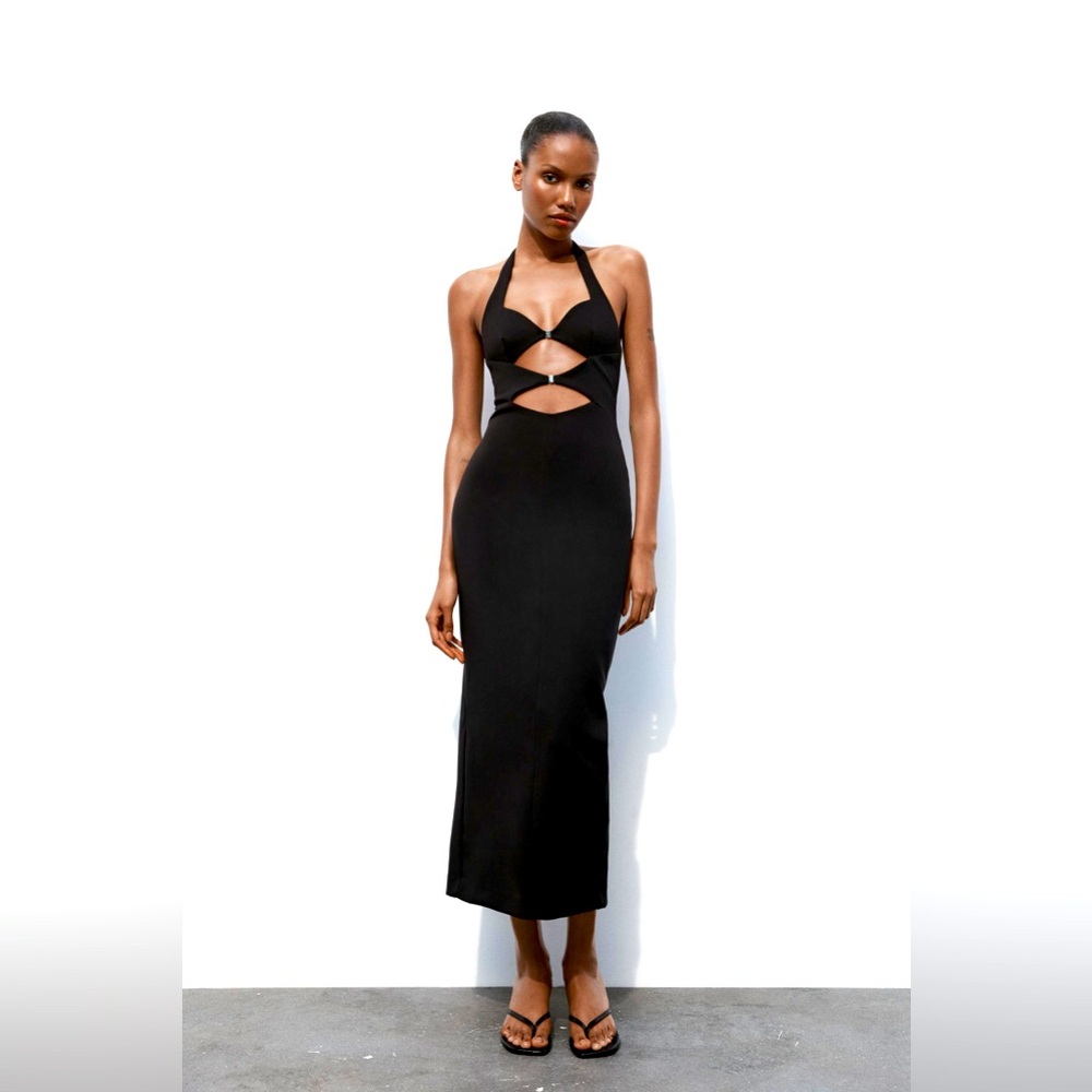 Cut Out Buckled Halter Dress